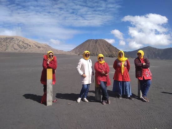 rekomendasi study tour bromo 2 hari 1 malam