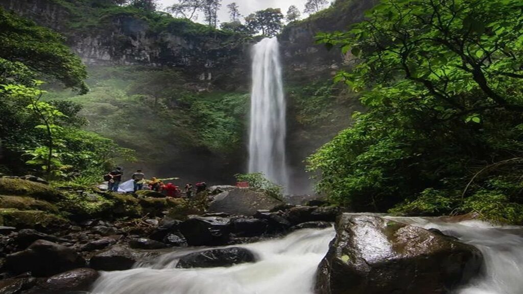 biaya liburan keluarga ke malang