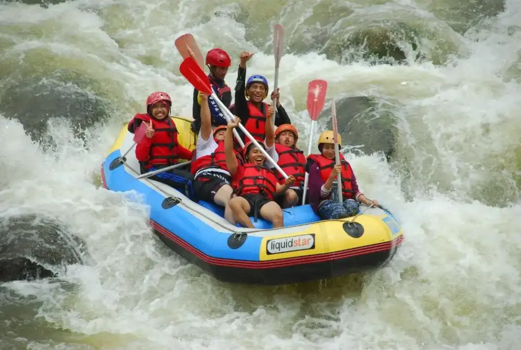 arung jeram sungai elo