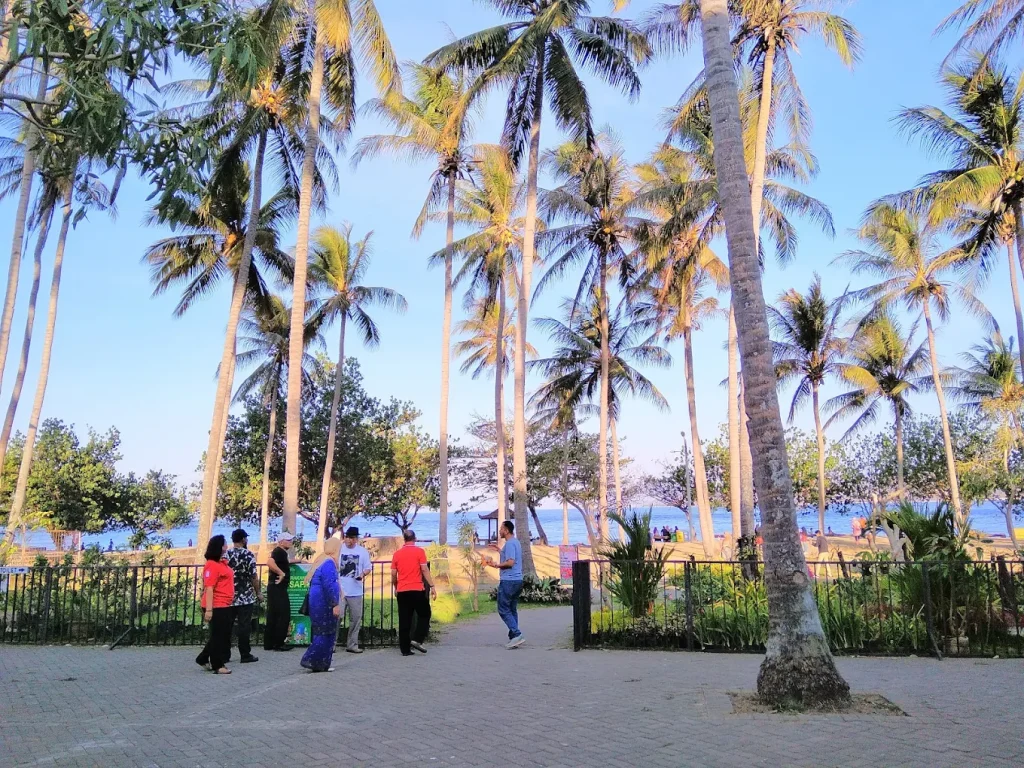 travel keluarga banyuwangi 3 hari 2 malam