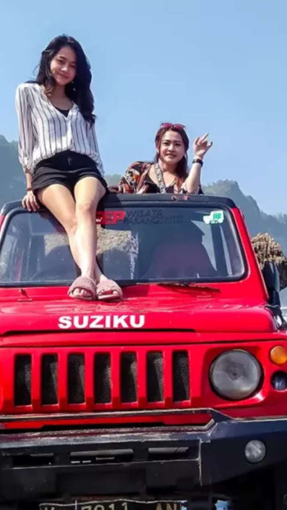 jeep pantai parangtritis