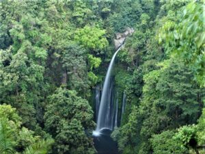 paket wisata lombok termasuk hotel