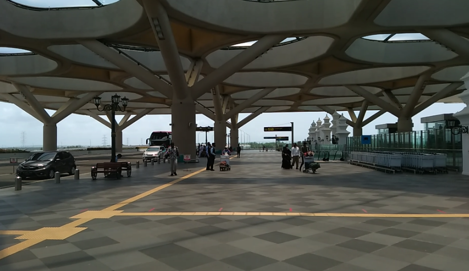 rental mobil bandara yia