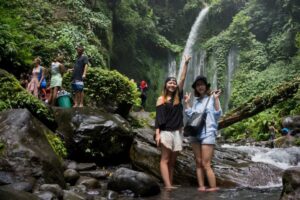 paket liburan keluarga lombok 3 hari 2 malam