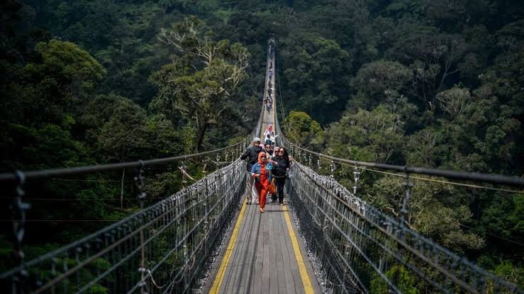 rekomendasi paket wisata keluarga bandung