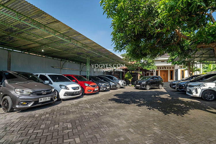 Rental Mobil Jogja Full Day