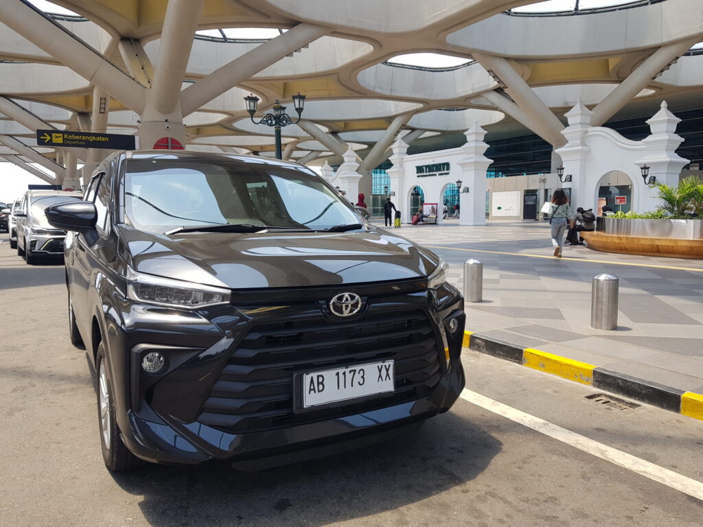 rental mobil jogja terpercaya untuk perjalanan bisnis