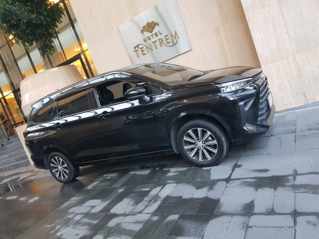 rental mobil jogja terpercaya untuk gathering kantor